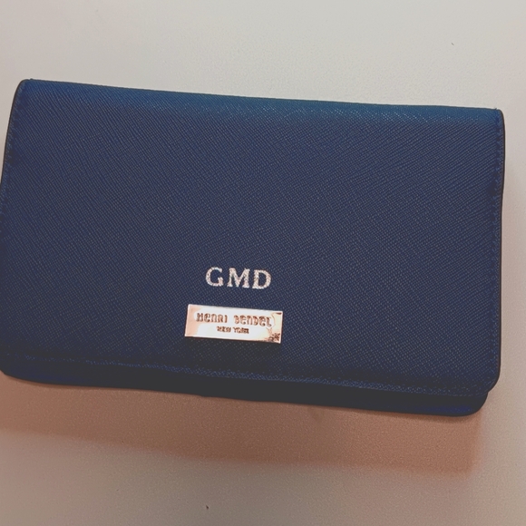 henri bendel Handbags - Henri Bendel Card Wallet
